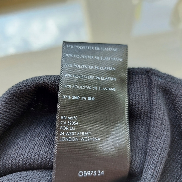 UO Jax Inside Out Notch Neck Top - Picture 7 of 7